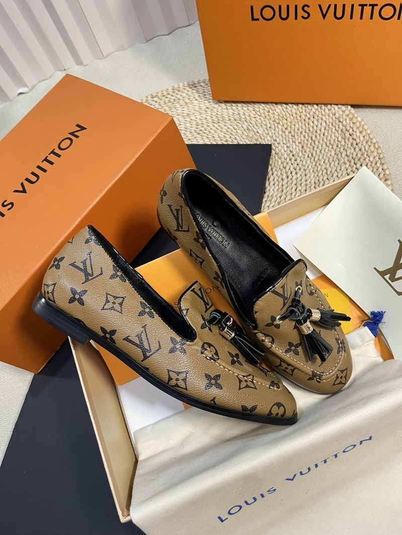 Louis Vuitton Low Shoes